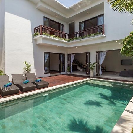 Villa Azura Seminyak  Exterior photo